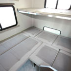 ソファーを展開して2段ベッド+フロアベッド